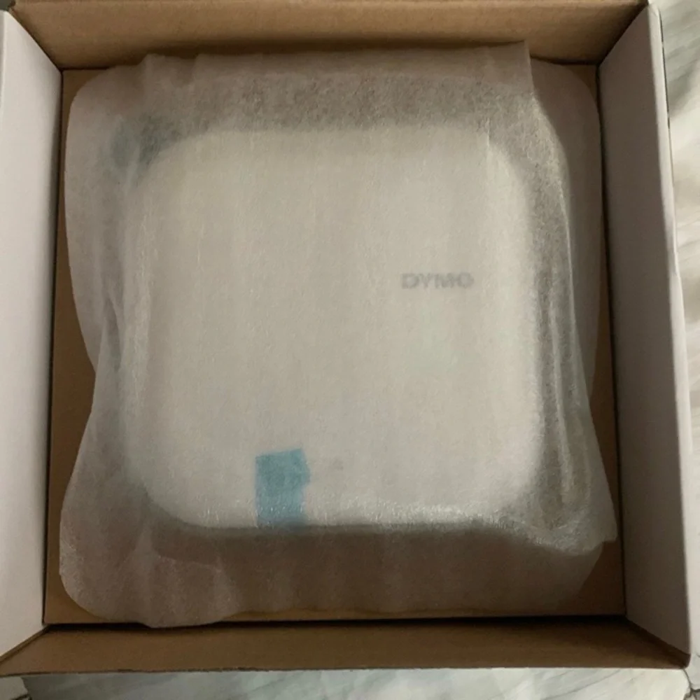 Dymo Mobile Labeler - Picture 6 of 11